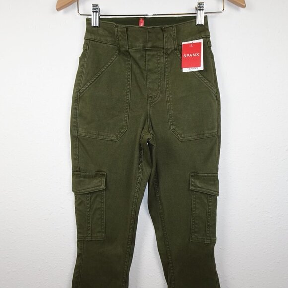Spanx Cargo Pants Women's Size XS Green Pull On High Waist Ankle Twill - Picture 2 of 8